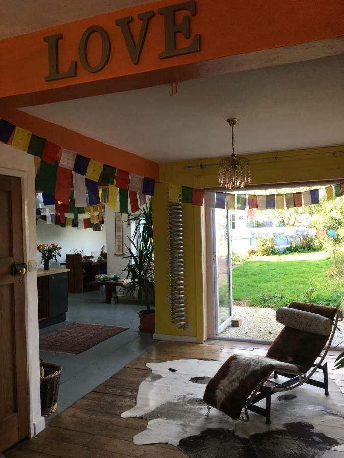 Heavenly Retreat Appartamento Corsham Esterno foto