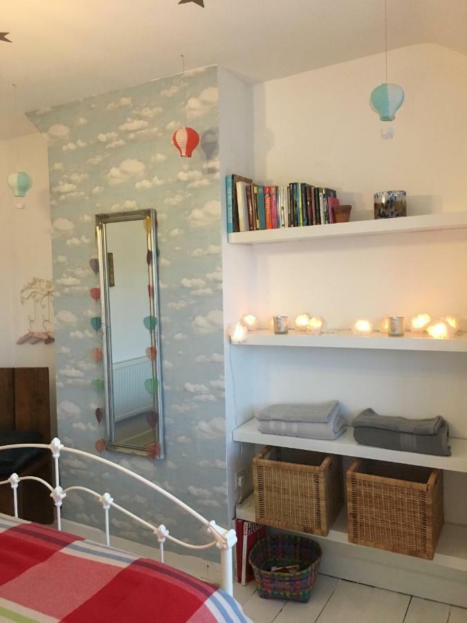 Heavenly Retreat Appartamento Corsham Esterno foto