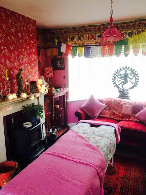 Heavenly Retreat Appartamento Corsham Esterno foto